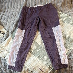 NWT Reebok women’s track pant/joggers